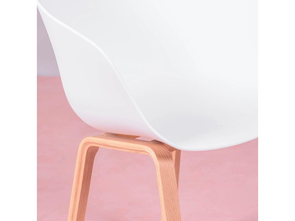 Chaise avec assise en plastique et pieds en bois de hêtre - Artigeo - Blanc VPZQ53033