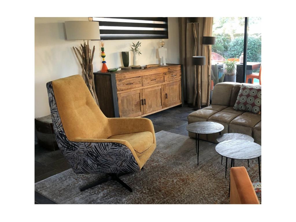 Cosymeub - Fauteuil rotatif en velours uni ocre et tissu imprimé ZRDL42446